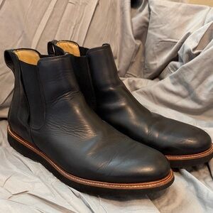 Men's Classic Black Leather Chelsea Boots